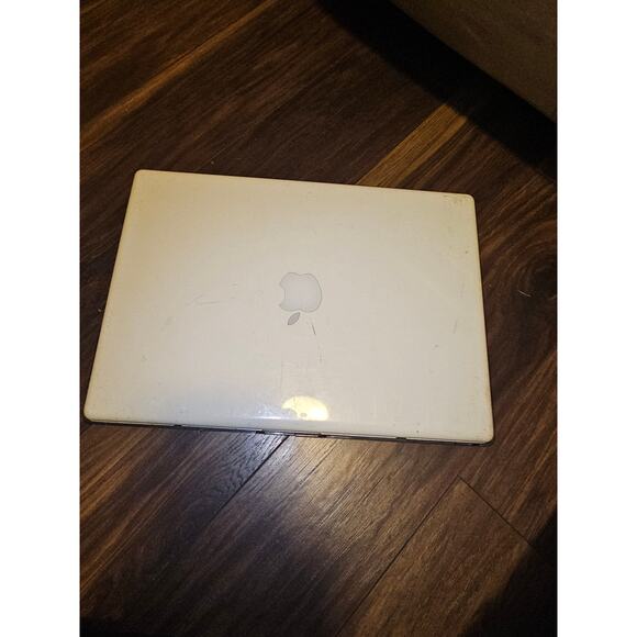 Apple MacBook White (A1181) – Untested / For Parts or Repair - Picture 2 of 5
